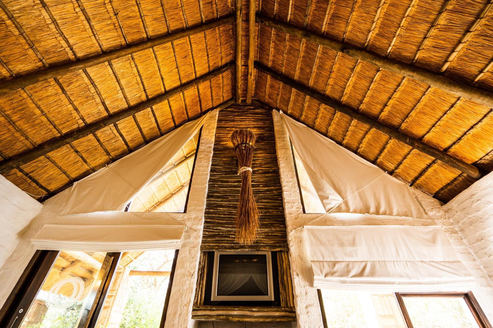 Hakunamatata Lodge & Health Spa/ Wedding & Conference Venue Muldersdrift Exterior photo